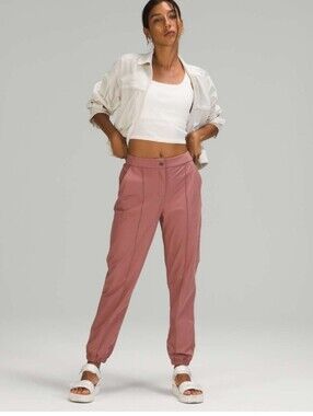 lululemon athletica Warpstreme HR Jogger 7/8 In Spiced Chai